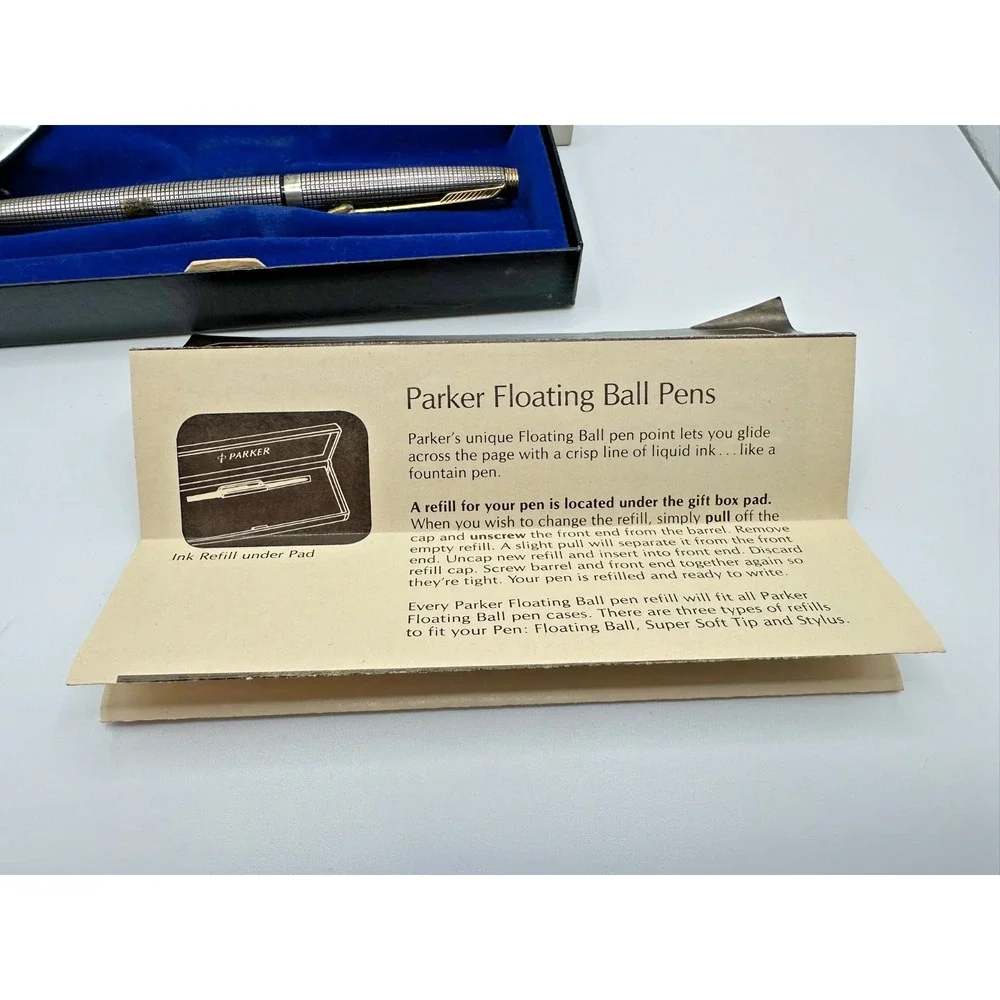 PARKER 75 Ciselé Sterling Silver 14K F Nib Fountain Pen